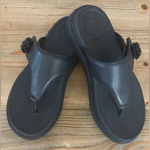 Fitflop FMode Go Beadie Button SlipOnThong Sandals, Size 7, Black, New In Box